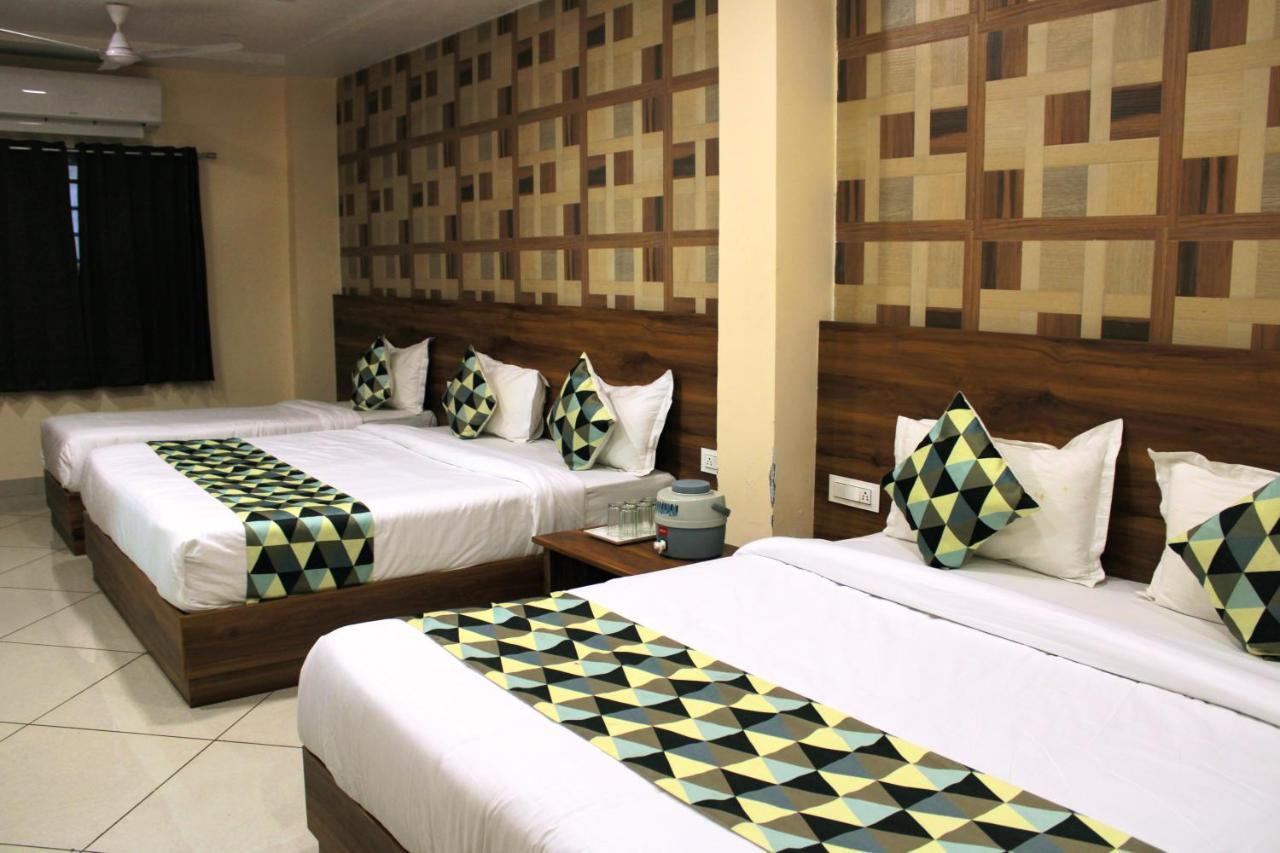 Hotel Shri Naman Nāthdwāra Exterior foto