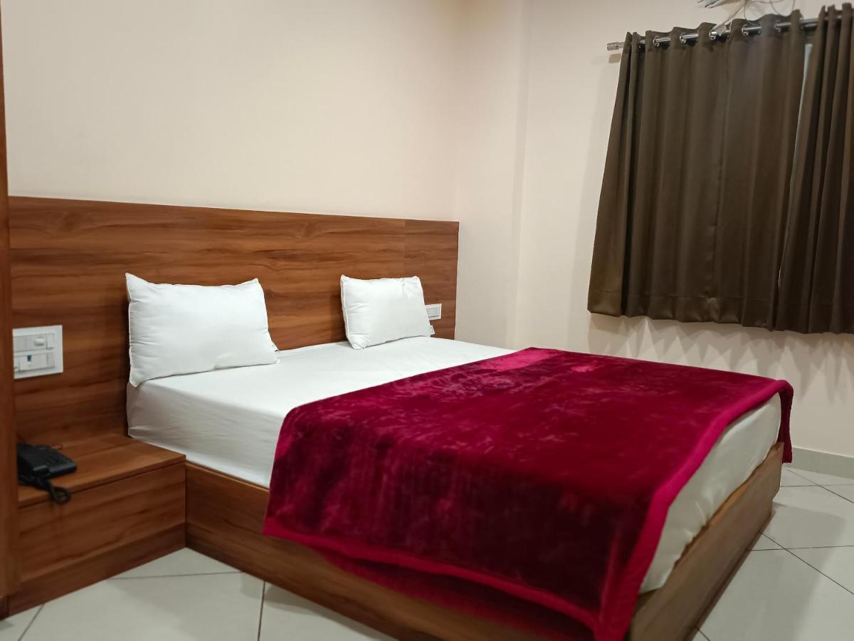 Hotel Shri Naman Nāthdwāra Exterior foto