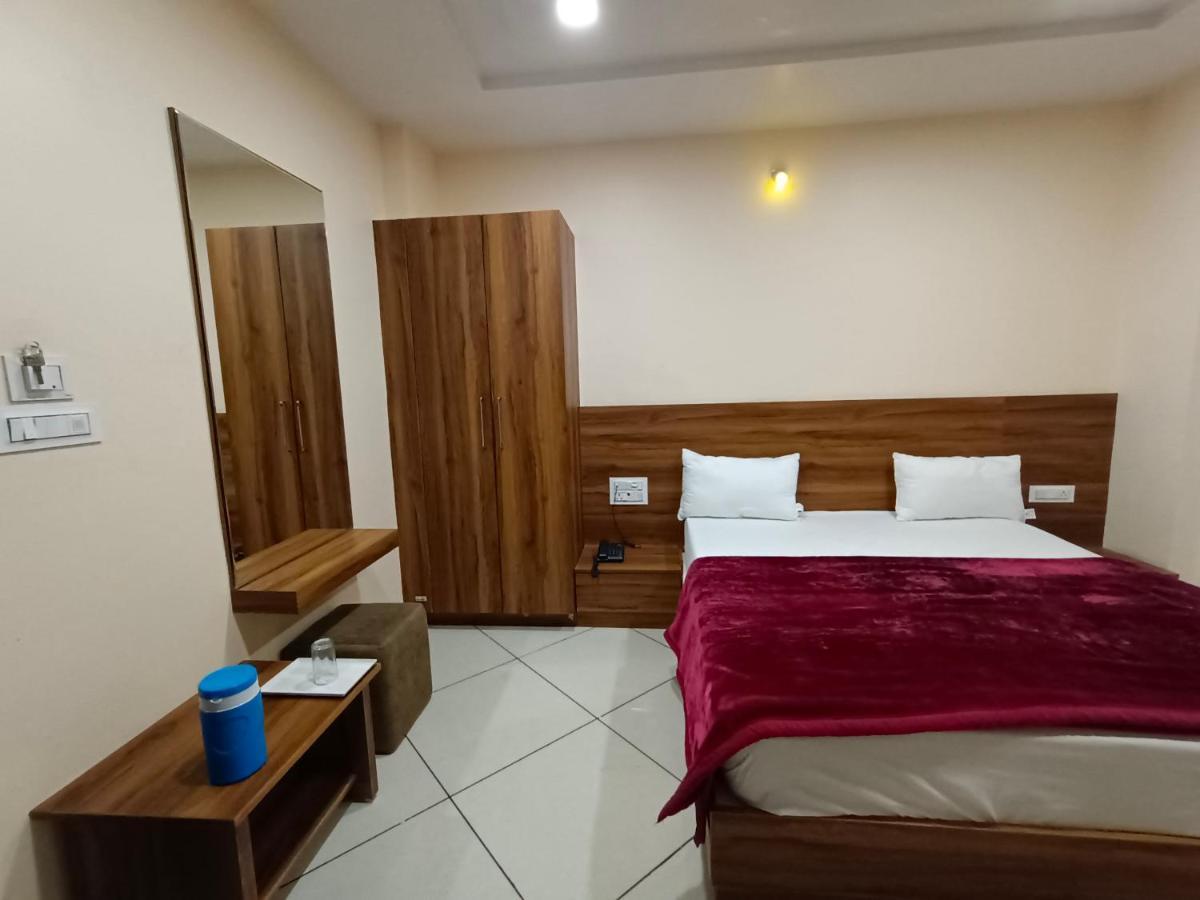 Hotel Shri Naman Nāthdwāra Exterior foto