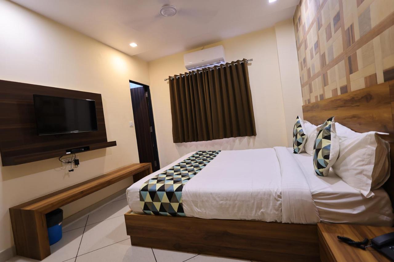 Hotel Shri Naman Nāthdwāra Exterior foto