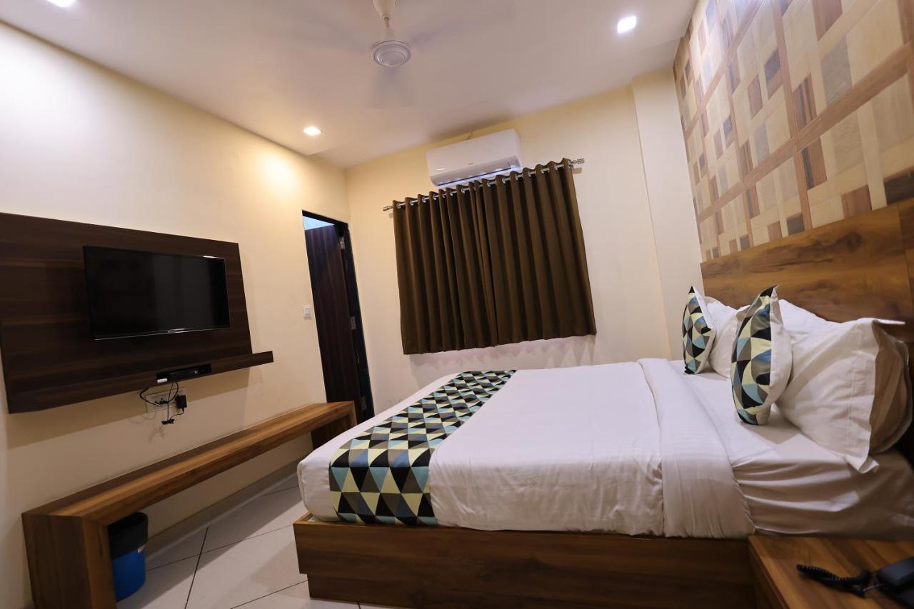 Hotel Shri Naman Nāthdwāra Exterior foto
